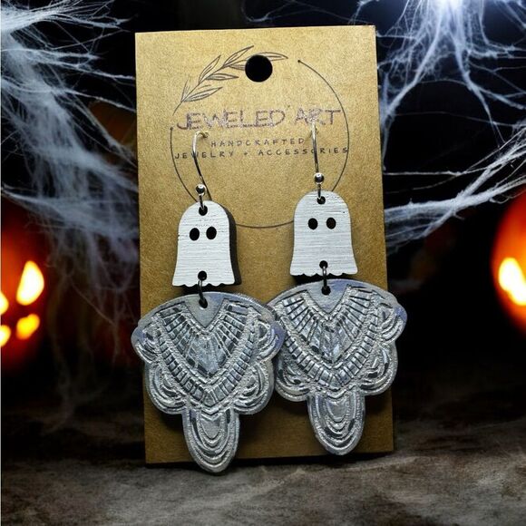 JEWELED ART Ghosts on Chandeliers Dangle Hand-Painted Wood Earrings Halloween - Picture 3 of 3